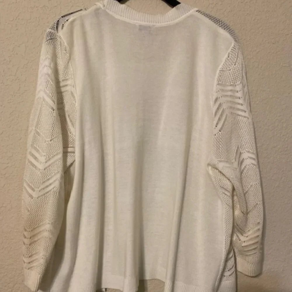White Cardigan - Picture 2 of 6